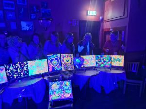 Workshop Glow in the Dark 300x225